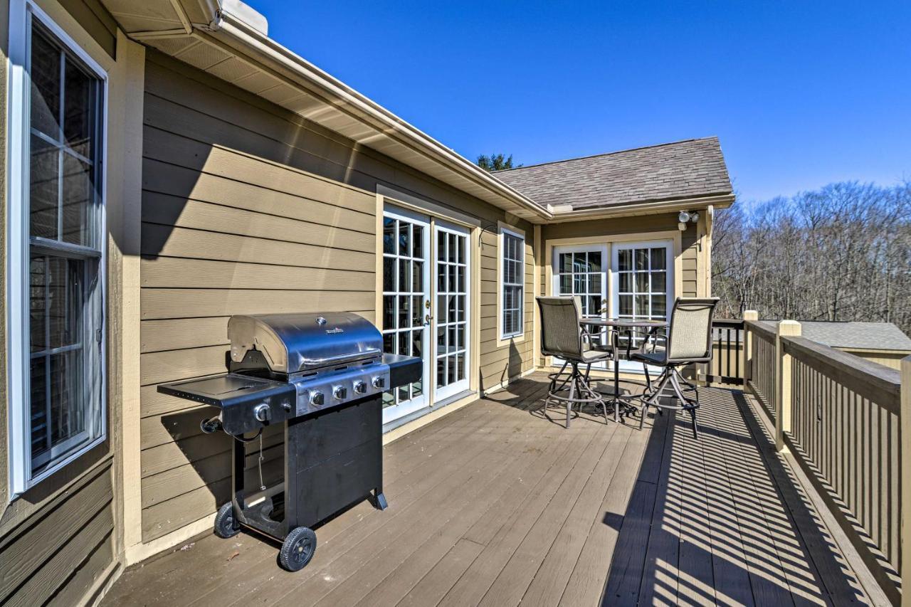 Private Family Home With Deck, Porch And Forest Views! McComas Beach Kültér fotó